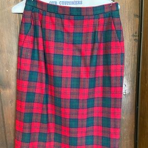 1990s Pendleton skirt. Authentic Lindsay Tartan.